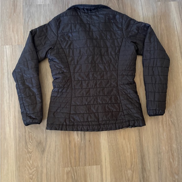 Patagonia Women's Black Puffer Jacket - Picture 10 of 10